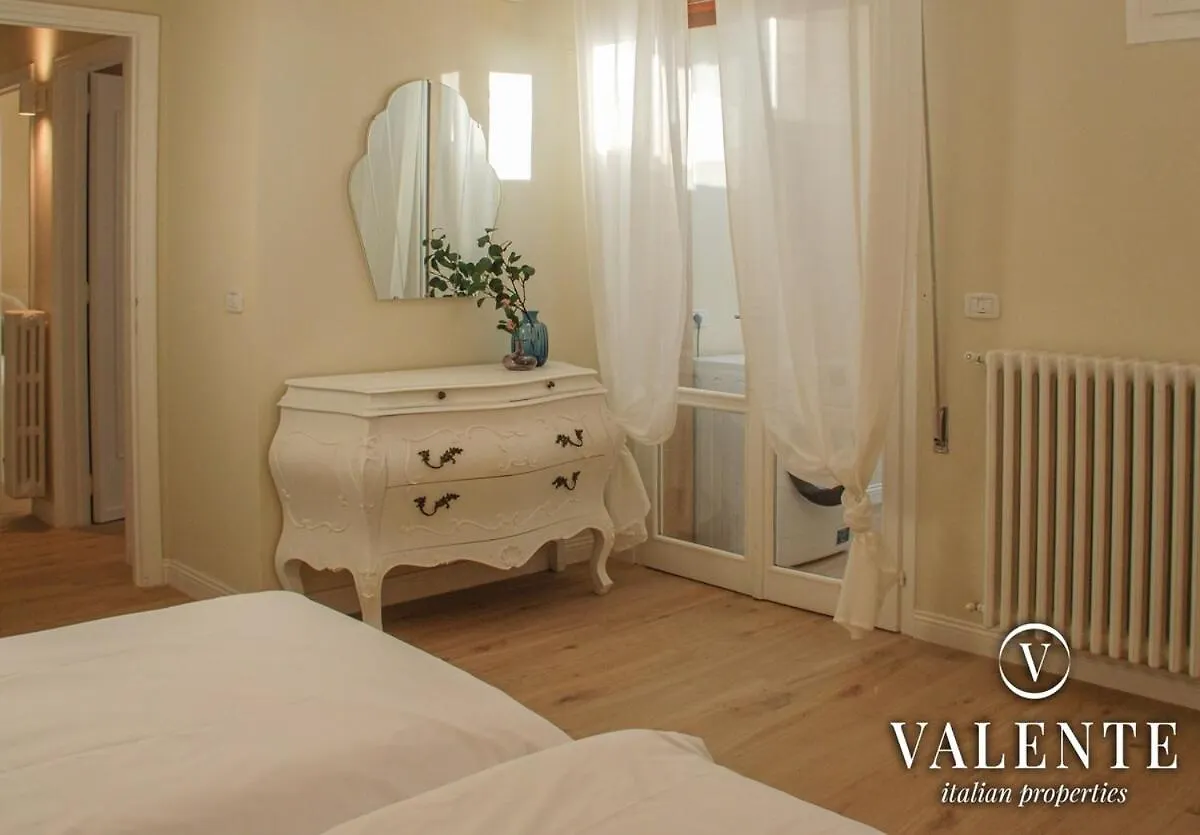 Central Panoramic Apartment Montecatini Terme