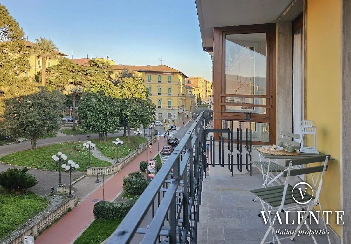 Central Panoramic Apartment Montecatini Terme